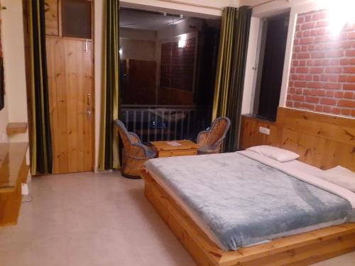 Superior Double Room image 2