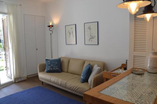 Vouliagmeni seaside flat, Atény (fotografie 6)
