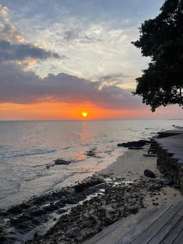 Beach, Phaluai Villa in Ko Phaluai
