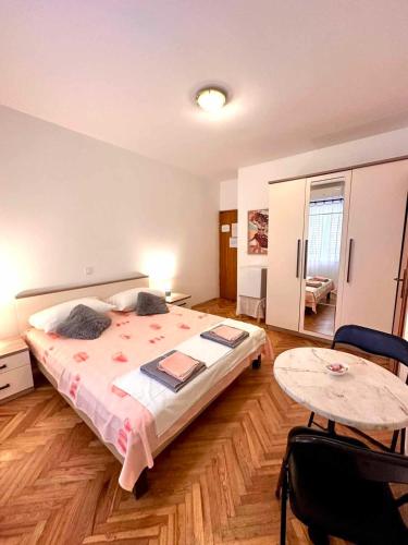 Guest house Asi 1