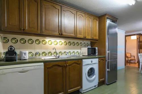 Vintage apartment on Plaza Castilla, Madrid, Madrid (photo 7)