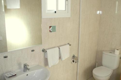 Hotel Sant Jordi Hotel Sant Jordi