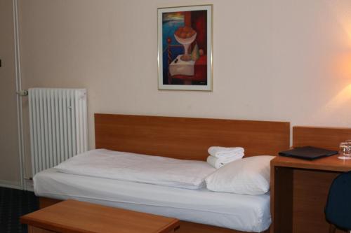 Elbbrücken Hotel - image 3