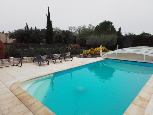 Villa avec piscine privée - Accommodation - Taulignan
