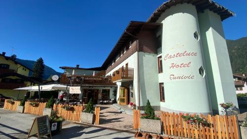 Casteluce Hotel Funivie Pinzolo