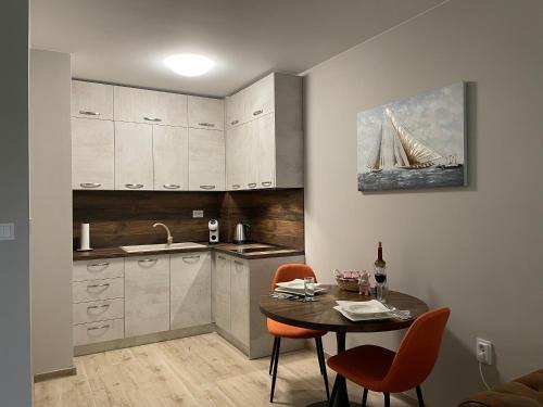 Lion1, Schwarzmeertraum, stilvoll, 7 Minuten zum Strand, WLAN gratis, Burgas (foto 4)