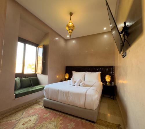 Riad Tonaroz Room Type - Double Room with Pool View