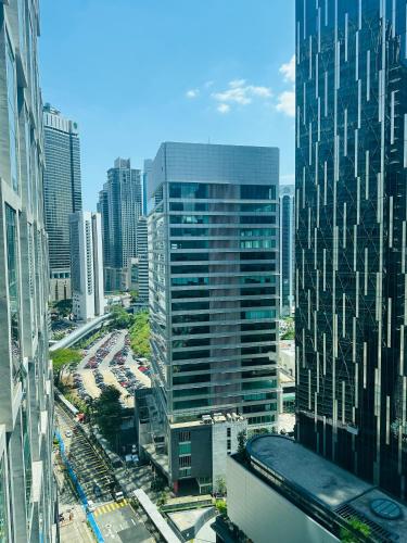 Soho Suites klcc by Happy stay - image 8