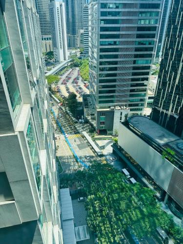 Soho Suites klcc by Happy stay - image 11