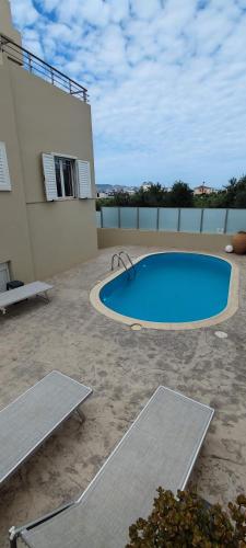 Villa Cool with Private Pool, Mountain & Sea View