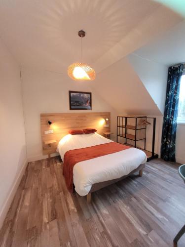 Le petit Montmartre in ดีนาร์