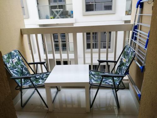 MOE Hostel BY PHM - Balcony/terrace