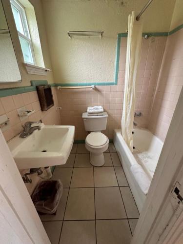 Sands Motel – San Antonio, TX