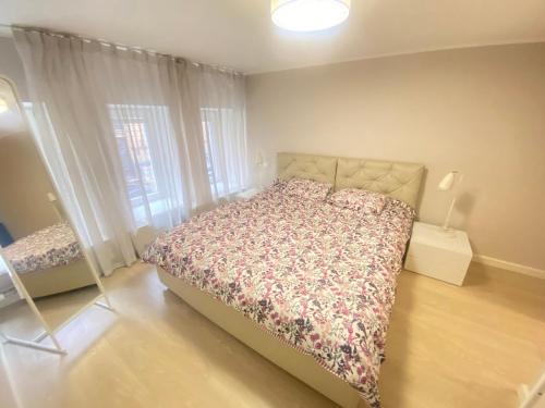 Cozy 2 Rooms Apartment in quiet center 3