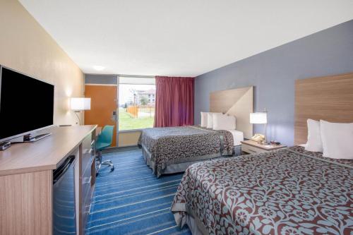 Days Inn by Wyndham Salem, IL in Salem, USA