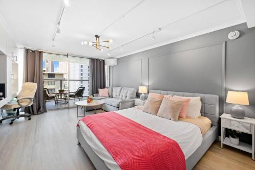 Cozy & Elegant Studio in the heart of Waikiki — other in 445 Seaside Avenue, Honolulu, HI 96815, United States