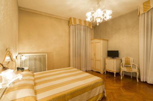 Palazzo Guardi, Benátky (fotografie 8)