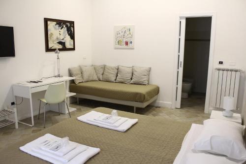 Attico Luxury B&B - Tap to explore photos