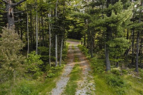 Get away from it all Rock Elm in Sydney Forks (NS)