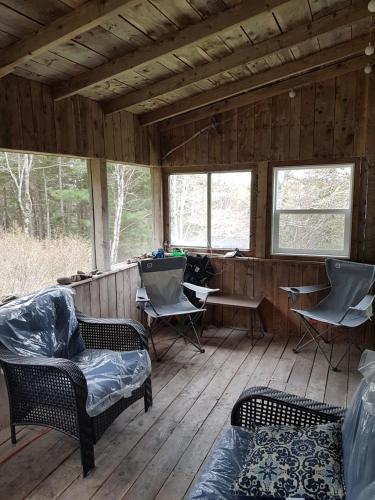 Létesítmények, Get away from it all Rock Elm in Sydney Forks (NS)