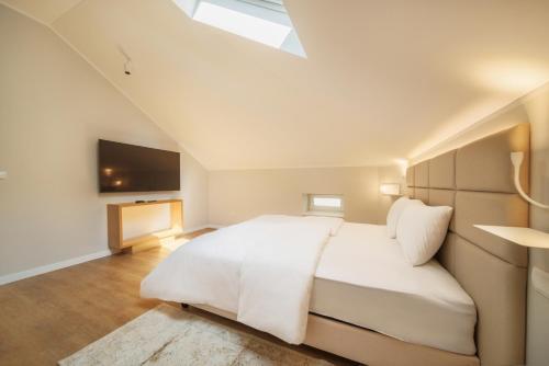 Fontana Slavija Apartman 80m2 - image 2