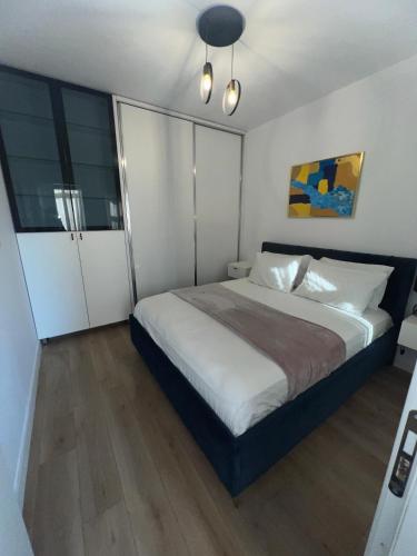 Hugo Apartment, Tirana (photo 3)