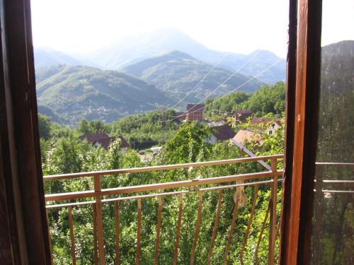 Standard Twin Room with Garden View