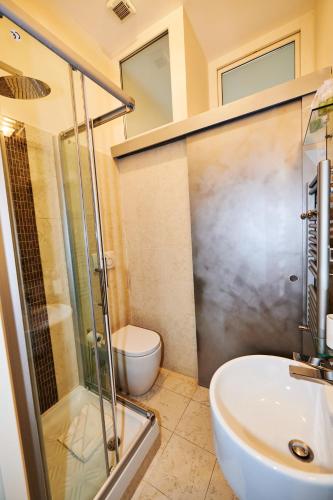 Exclusive Domus Vatican- Meospiti Cesare Exclusive - image 14