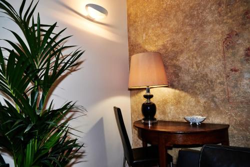 Exclusive Domus Vatican- Meospiti Cesare Exclusive - image 2