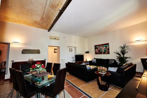 Exclusive Domus Vatican- Meospiti Cesare Exclusive - image 3