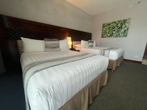 Deluxe Double Room with Two Double Beds room in Isla Verde Hotel