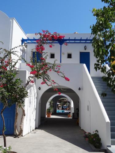 Levante Beach Hotel - image 5