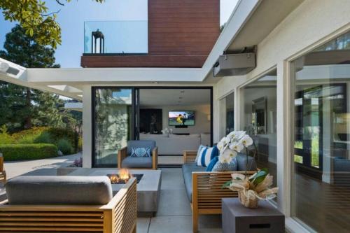 Hollywood Hills Oasis: The Ultimate Luxury Retreat in Los Angeles, USA