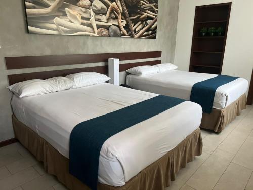Superior Double Room with Two Double Beds room in Isla Verde Hotel