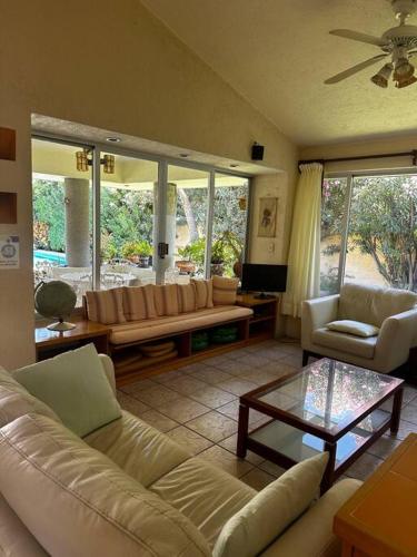 Casa de los abuelos Casa de los abuelos