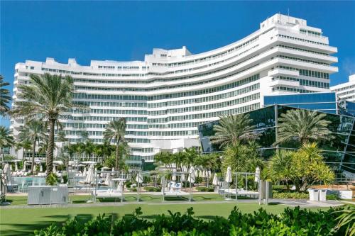 Fontainebleau Miami Beach