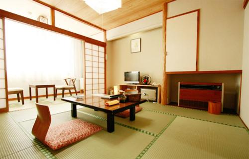 Standard Japanese-Style Room with Private Bathroom