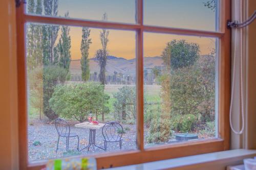 Villa City Break for couples 27 mins CHC Airport in Tai Tapu