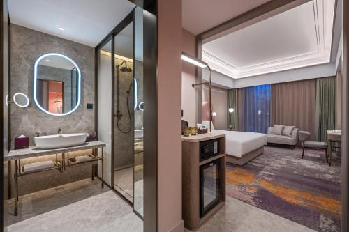 Mercure Beijing Downtown