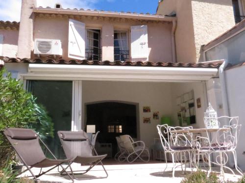 Maison Sainte-Maxime, 4 pièces, 6 personnes - FR-1-780-77