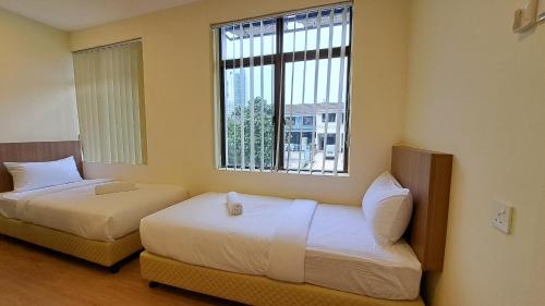 SCC HOTEL PJ Room Type - Deluxe Twin Room