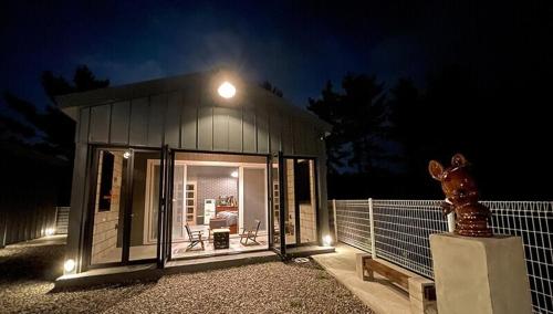 Yangyang Sloskip in สนามบินยางยาง