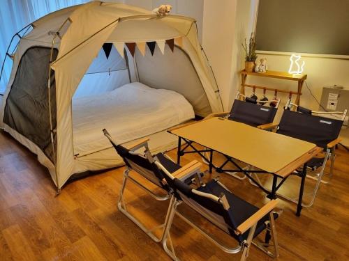 room detail thumbnail 0