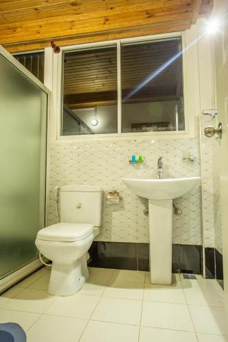 Family Room image 1