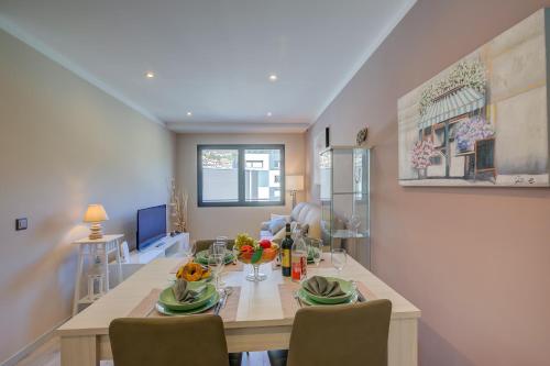 Oprema, 4 Seasons Apartment - Happy Rentals in Taverne-Torricella