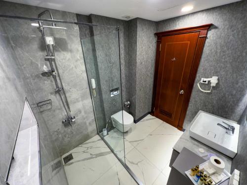 Suite, deluxe