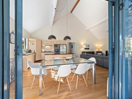 The River House - in the heart of Margaret River! in Margaret River