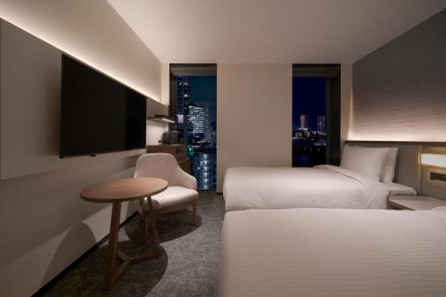room detail thumbnail 1