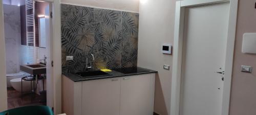 Kitchen, Palazzo Sarti Suites in Rodi Garganico