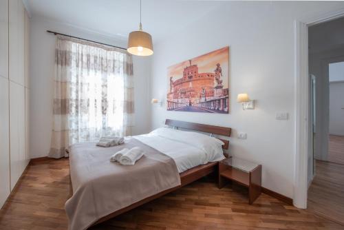 Benny Gold - Elegant apartment right next to the METRO, Rzym (zdjęcie 3)